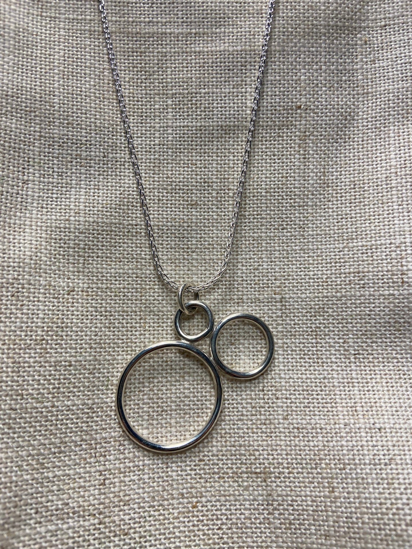 BuBBles hanger M #007