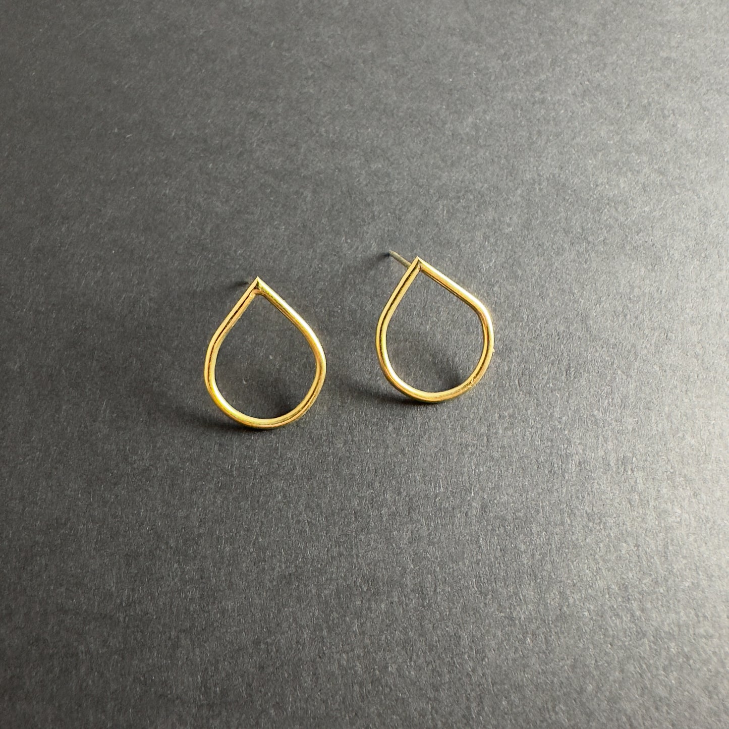 Lotus oorbellen S goud #109